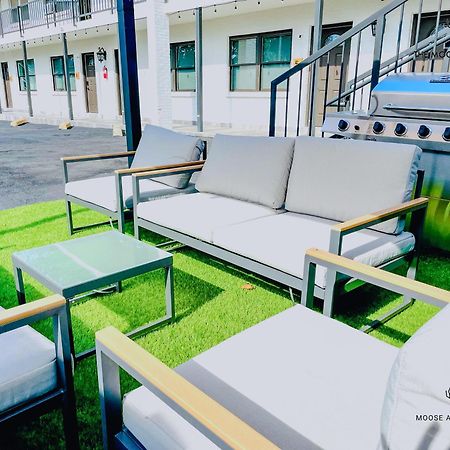 Апартаменти The Moose #11 - Luxe Modern Loft With King Bed, Free Parking & Wi-Fi Мемфіс Екстер'єр фото